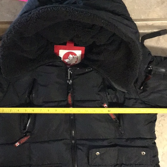 “New” Canada Weather Gear (Hooded Puffer) - Picture 13 of 16